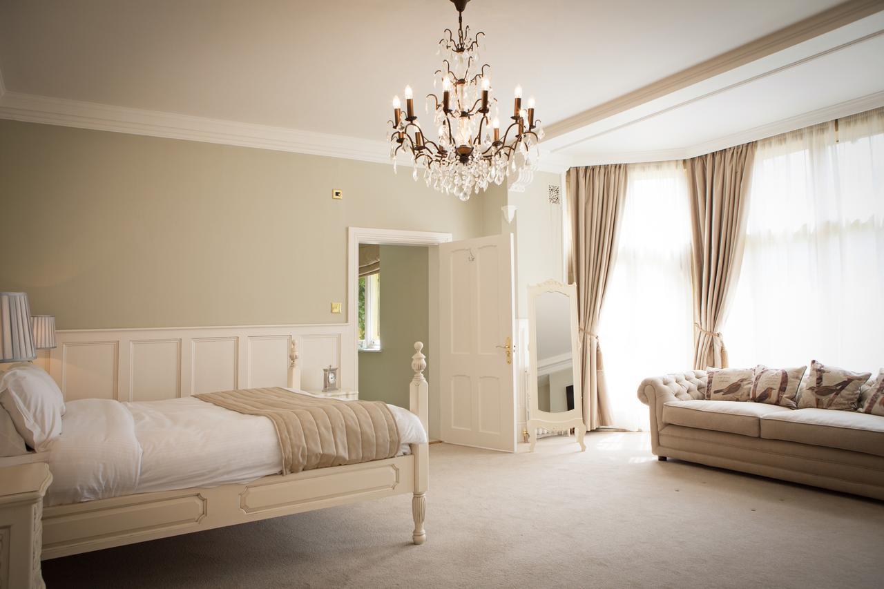 Manor By The Lake Cheltenham Zimmer foto