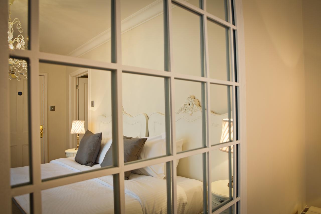 Manor By The Lake Cheltenham Zimmer foto