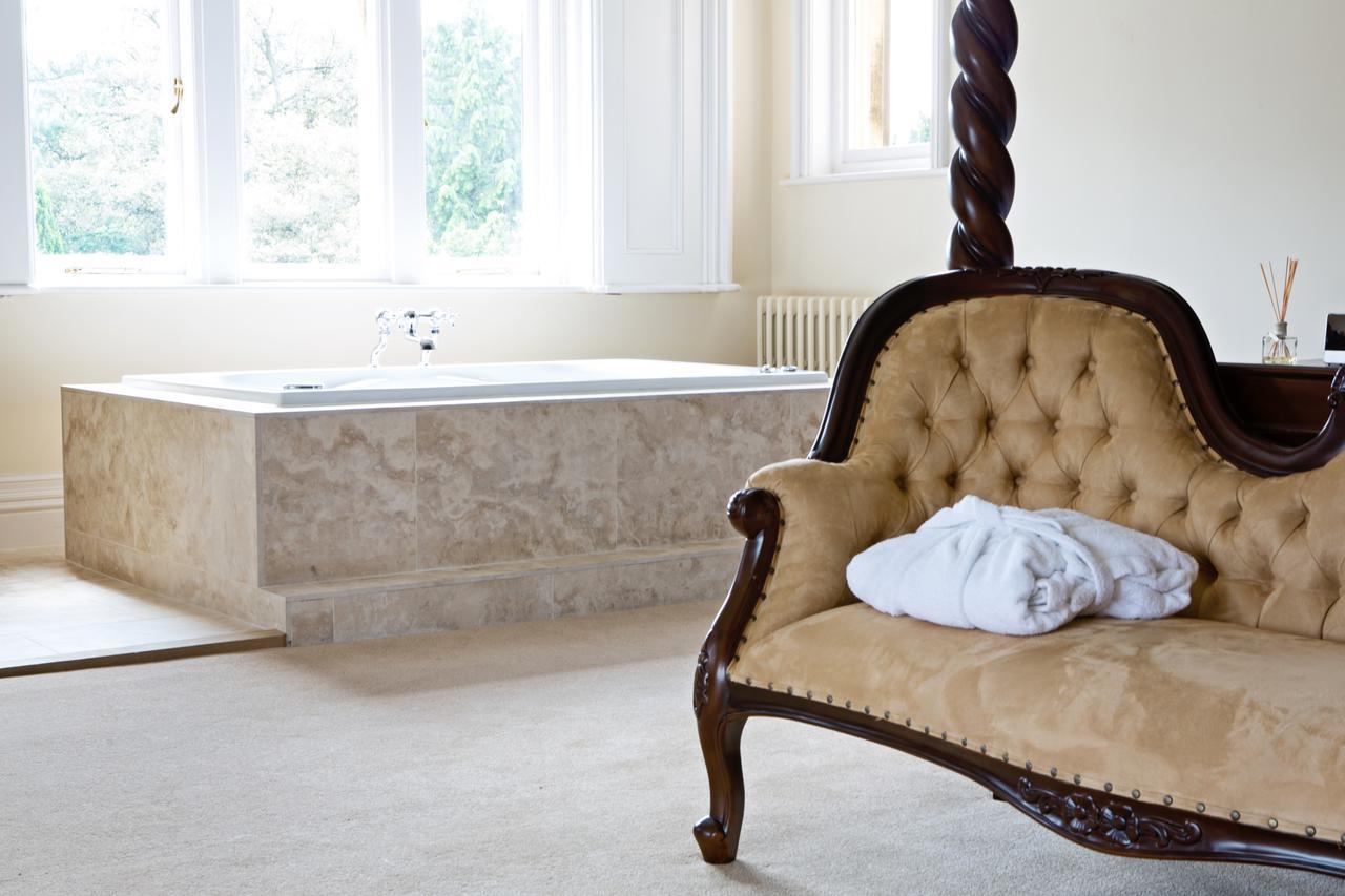 Manor By The Lake Cheltenham Zimmer foto